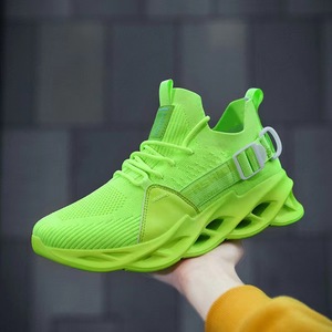 Zapatillas Deportivas Urbanas para Hombre, Acolchadas, Flexibles, Ligeras, con Placa de Carbono, Transpirables, para Correr - Product Image 1