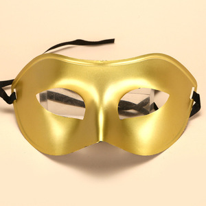 Masques en PVC pour hommes et femmes pour la fête vénitienne Halloween Costume Ball en noir, blanc, argent et or - Product Image 4