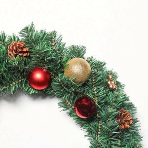 Nouvelle conception, vente chaude, couronne artificielle de luxe en PVC vert de 60 cm, décoration de maison pour les fêtes - Product Image 4