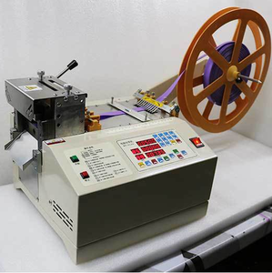 Trou de carte d'identité de présence en aluminium Machine de découpe de <span class=keywords><strong>cartes</strong></span> en plastique PVC PET - Product Image 6