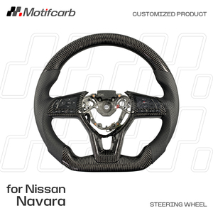 Volant personnalisé en fibre de carbone véritable avec poignées perforées noires pour Nissan Dark Sky Navara Altima Juke Kicks Qashqai - Product Image 2