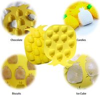 Moule à glace en silicone bon marché Outils pour bonbons au chocolat Forme de fruit Bac à glaçons en silicone Forme d'ananas Moule à gâteau sans BPA