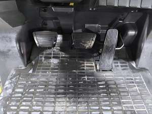 รถยกพาณิชย์กำลังสูง รุ่นปี 2017 CATERPILLAR GP25N แบบ 4 ล้อ ขับเคลื่อนด้วยมือ สำหรับคลังสินค้า ให้ผลผลิตสูง - Product Image 5