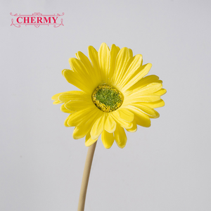 CH016 Flores Artificiales de Gerbera de PU con Tacto Real, Color Naranja y Blanco, para Decoración de Bodas y Hogar - Product Image 6