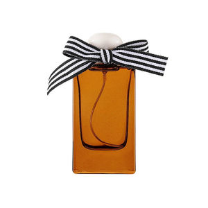 น้ำหอมบลัคคอฟฟี่<span class=keywords><strong>ส</strong></span>ูตรใหม่ <span class=keywords><strong>ส</strong></span>ำหรับผู้หญิง ให้ความชุ่มชื้น กลิ่นหอม<span class=keywords><strong>ส</strong></span>ดชื่น ติดทนนาน กลิ่นอ่อนโยน ขนาดพกพา เหมาะสำหรับเป็นของขวัญ - Product Image 1