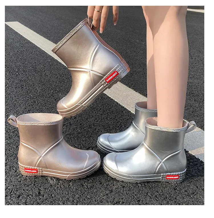 Gumboots Botas de lluvia portátiles Botas impermeables Zapatos de mujer hasta la rodilla Zapatos baratos Botines para hombres EVA Casual Personalizado Unisex