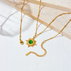 Élégant collier pendentif chaîne en bambou vintage plaqué or étoile à huit arcs titane acier style tendance avec diamant et perle - Product Image 1