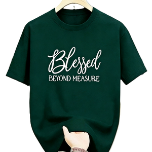 T-shirt con grafica ispiratrice della fede cristiana con testo corsivo Blessed Beyond Measure - Product Image 5