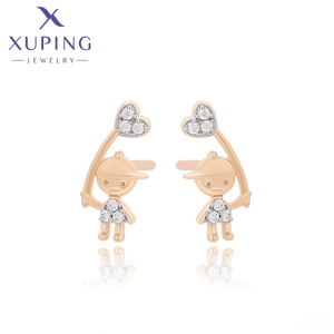 A00904544 XUPING Jewelry Nueva moda personalidad niño pequeño diseño multicolor lindo simple y elegante pendientes de tuerca para mujer - Product Image 1