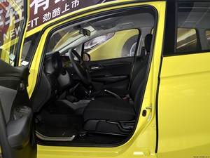 Honda Fit 2014 1.5L LX Automatique Van Euro V Emission 1-25000 Miles - Product Image 3