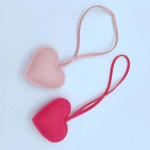 Porte-clés tendance en cuir PU pour femme, motif chien teckel, pendentif de sac, accessoires décoratifs pour sacs mignons - Product Image 3