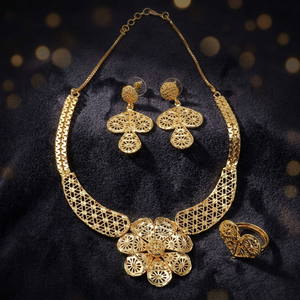Wholesale Forming 14K 18K 24K Gold Plated Necklaces Traditional Floral Design Jewelry Fashion Jewelry Brass Gold Filled Jewelry - Product Image 2
