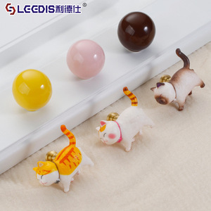 Factory-direct Brass Cartoon cat Nordic-style Cabinet <strong>Door</strong> Handles and Drawer <strong>Knobs</strong> for Kids Rooms Small Furniture - Product Image 2