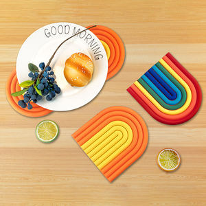 Almohadillas para sartenes resistentes al calor, soportes para ollas para platos calientes, posavasos de mesa de PVC de goma de silicona personalizado con arcoíris bonito para bebidas - Product Image 3