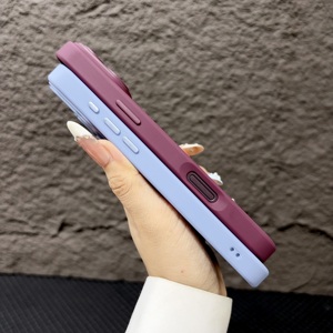 Funda Transparente Mate Simple Skin Touch para <span class=keywords><strong>iPhone</strong></span> 11 <span class=keywords><strong>12</strong></span> 13 14 15 16 17 18 Pro Max, Carga Inalámbrica, Magnética, Translúcida, Delgada - Product Image 3