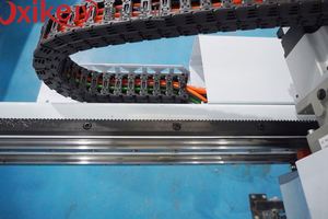 Nouveau bras robotisé horizontal à cinq axes de type B pour machine de moulage par injection industrielle 80T-530T Xinkejy haute résistance - Product Image 4