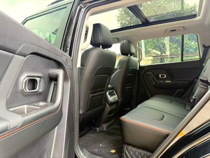 Jetour Shanhai T1 2025 C‑DM 1.5T 150km Xianghu SUV Híbrido Enchufable Automático Tipo Caja - Product Image 5