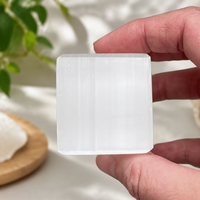 Cube de sélénite blanc naturel poli, bloc de cristal de quartz, spécimen minéral pour les rituels de guérison et la décoration intérieure