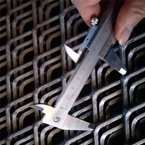 רשת מתכת מורחבת מפלדת אל-חלד, ישירות מהמפעל, סיטונאי, רשת רגילה מרותכת, עמידה בפני קורוזיה, שירות כיפוף וחיתוך - Product Image 2