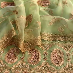 Robes indiennes et pakistanaises de luxe non cousues, brodées à la main, pour femmes, style traditionnel avant-gardiste, pour les fêtes - Product Image 1