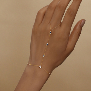 Bracelet chaîne en argent sterling S925 plaqué or 18 carats avec zircon bleu œil mystique et zircon marquise en forme de cœur - Product Image 4