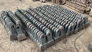 High Manganese Mn13 Crusher <strong>Hammer</strong> for PC400x300: Heavy-Duty Wear Part - Product Image 3