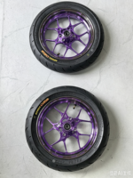 Nouveau kit de jantes et pneus CNC violettes de 12 pouces 2026 avec pneus Kenda Curve, stock US personnalisable pour moto électrique