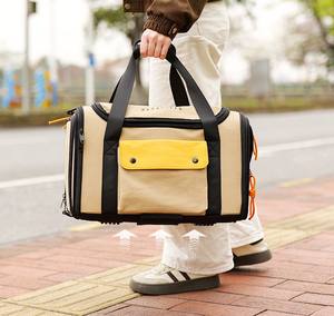 Sac de transport souple pour chats, grand espace, extensible, portable, avec ventilation, vente en gros - Product Image 1