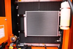 รถขุดไฮดรอลิกสำหรับงานหนัก รุ่น CDM6075N ที่เชื่อถือได้ พร้อมระบบระบายความร้อนที่ได้รับการปรับปรุงเพื่อการใช้งานต่อเนื่องเป็นเวลานาน - Product Image 5