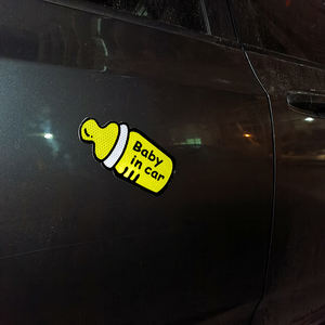 علامة تزيين مغناطيسية ناعمة للسيارة ، يرجى أن يكون السائق صبور ملصق سيارة الوفير المغناطيسي العاكس للسائق الجديد - Product Image 3