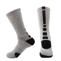 Vente en gros nouvelle mode serviette épaisse Elite anti-dérapant athlétique course à pied en plein air Tube Sport blanc basket-ball chaussettes