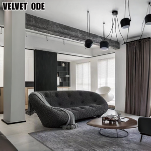 Nuevo Sofá Ploum Shell de Ligne - Roset - Sofá de Diseño de Lujo con Tela Acogedora para Sala de Estar Moderna - Product Image 5