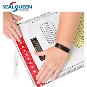 Diseño personalizado A5 Bolsa de seguridad de plástico a prueba de manipulaciones Material LDPE para seguridad bancaria y evidencia de manipulación de depósito en efectivo - Product Image 6