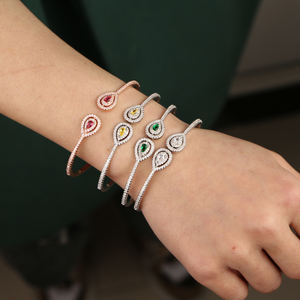 Nuovo Bracciale Aperto alla Moda 2026 con Charm a Goccia Colorato in Zirconia Cubica 5A per Donne - Product Image 1