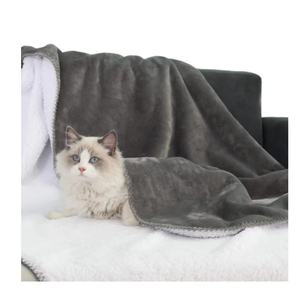 ผ้าเช็ดตัวดูดซับผ้ากำมะหยี่ขนแกะเชอร์ปาผ้าห่มสัตว์เลี้ยงกันน้ำซักได้3ชั้น - Product Image 1