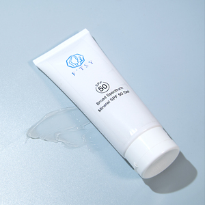 Private Label <strong>Sunblock</strong> Sun Cream Vitamin E Daily SPF 50 UVA/UVB Protection No White Cast Face Sunscreen <strong>Gel</strong> - Product Image 2
