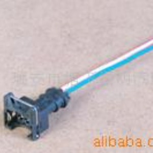 Conector Automotriz de 4 Pines de la Marca OLT, Enchufe de Plástico Blanco, Rojo, Amarillo y Negro para Uso General - Product Image 3