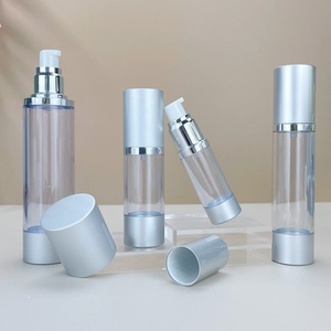 Vente en gros de flacons de lotion en argent mat de luxe de 15 ml, 30 ml, 50 ml, 100 ml, flacon pompe sans air pour sérum - Product Image 1