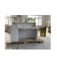 Bureau de réception central de Spa en pierre blanche, comptoir de réception en acier inoxydable or, avec trou de câble, marbre, blanc