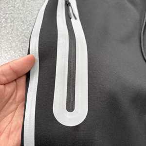 Usine Logo Personnalisé Tech Polaire Réfléchissant Hommes Pantalon Lourd Zip Style Garçon Short De Course Casual Réfléchissant Pantalon De Survêtement - Product Image 5