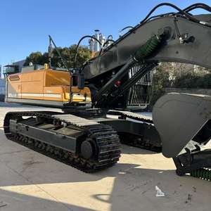 Excavatrice Hyundai 305LC-9T d'occasion de haute qualité, 30 tonnes, moteur Cummins, excellent état, moteur, boîte de vitesses, roulement, pompe disponibles en stock - Product Image 5