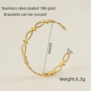 Pulsera Abierta de Acero Inoxidable con Baño de Oro de 18k, Estilo Retro, Ajustable, en Forma de C, para Mujer - Product Image 5