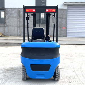 Kostenloser Versand Elektro-Gabelstapler Vierrad 1 Tonne 1,5 Tonnen 2 Meter Hubhöhe Batteriebetriebener Lade- und Entladegabelstapler - Product Image 1