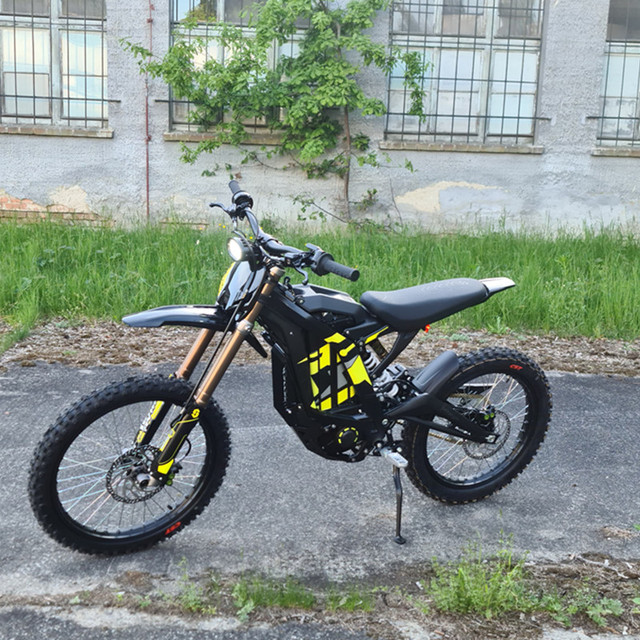 ZH 2026 Top Selling  Black Edition Surround Ultra Bee 2  72V Sur Ron Light Bee X Electric Dirt Bike 10000W Off-Road EBike