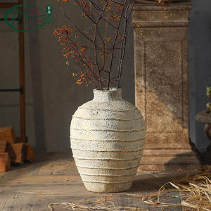 Jarrón decorativo vintage Wabi Sabi, cilíndrico, hecho a mano, para mesa, maceta para flores, para decoración del hogar. - Product Image 4