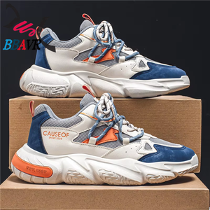 Baskets respirantes en maille pour hommes, idéales printemps-été-automne, chaussures de sport décontractées, semelle extérieure en caoutchouc, rehaussantes, style tendance pour papa - Product Image 3