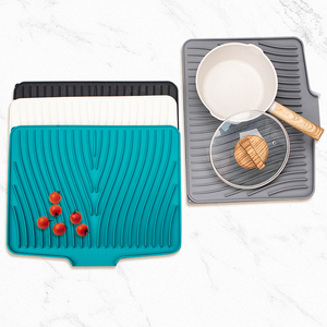 Tapis de séchage pour vaisselle rectangulaire en silicone de qualité alimentaire au design moderne, antidérapant et résistant à la chaleur, cadeau de cuisine écologique - Product Image 2