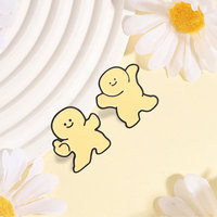 Broche en émail mignonne de personnage jaune dansant, motif dessin animé avec expression souriante et pouce levé, pour sac à dos, revers, bijoux et cadeaux
