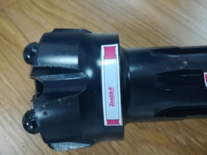 130mm dhd340 Chất lượng cao <span class=keywords><strong>DTH</strong></span> búa khoan bit cho nước cũng khoan - Product Image 5