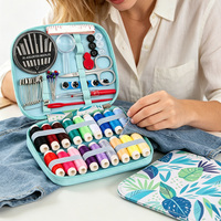 Kit de couture portable et durable à motif feuille bleue pour enfants, écoresponsable, avec étui compact – Idéal comme coffret cadeau du Nouvel An